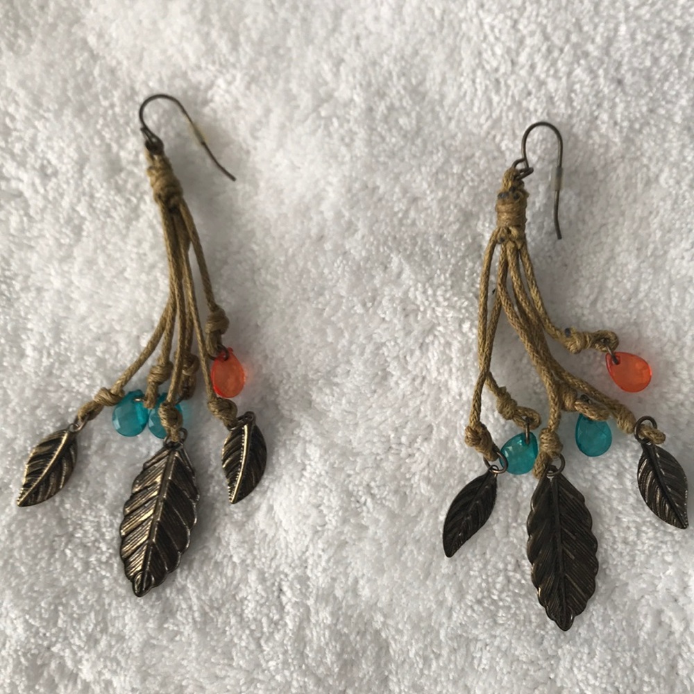 Boho twine and bronze leaf beaded earrings.